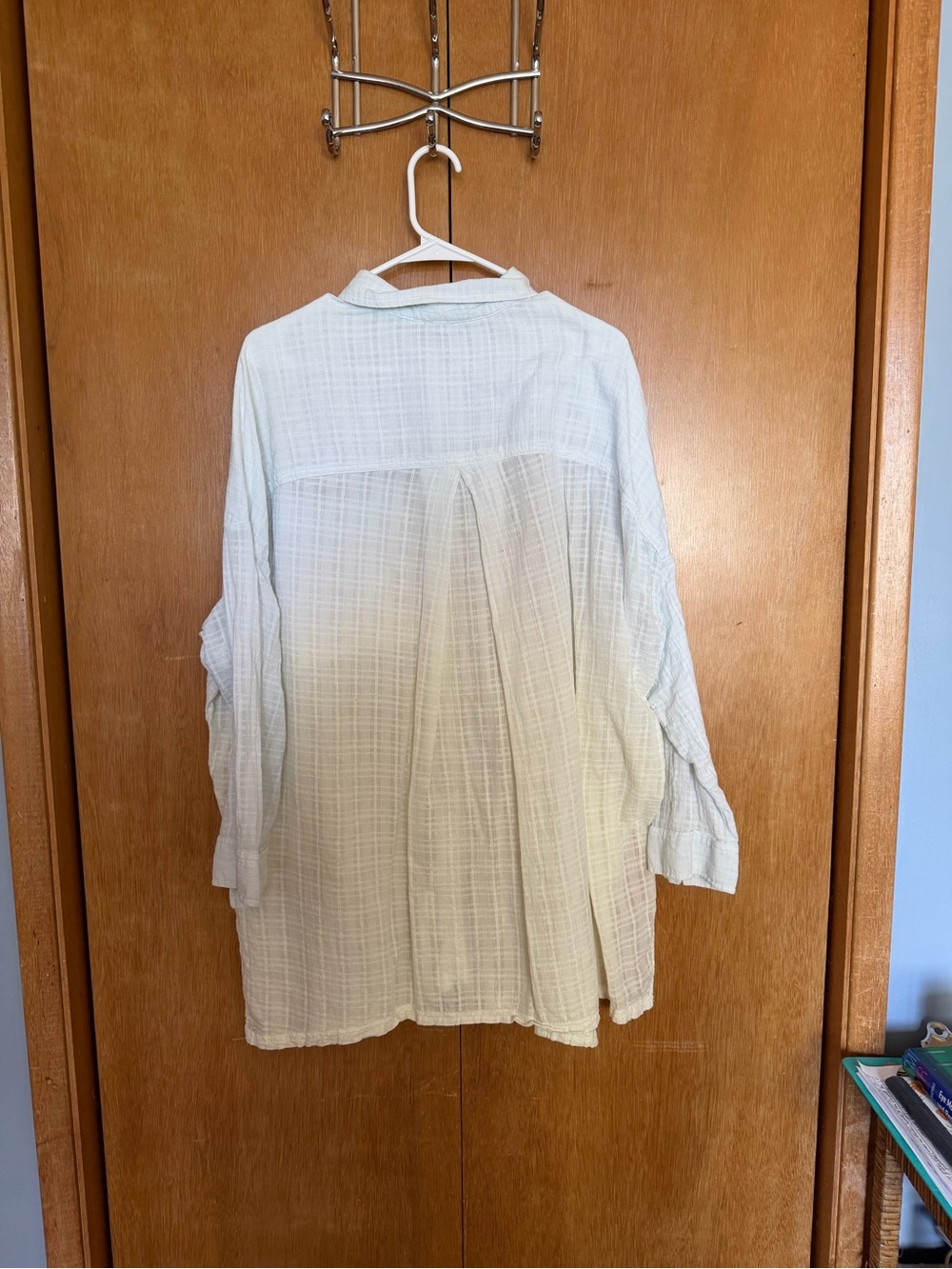 Pilcro/Anthropologie Light Blue Ombre Button-Up Women's Shirt - Picture 6 of 6